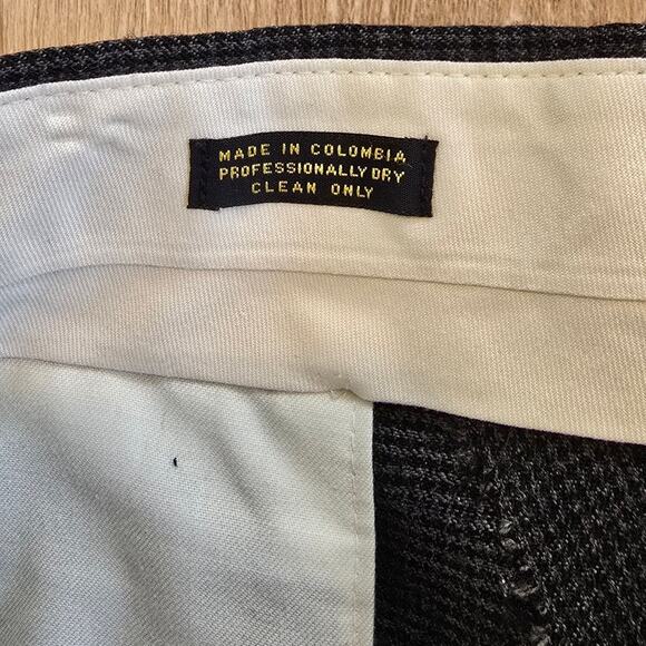 Oscar de la Renta Men’s 100% Wool Suit Gray Jacket & Pants Set Size 48L - Picture 8 of 8